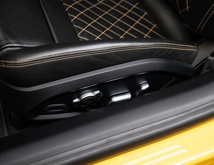 Audi R8 Kupé 5,2 l 456 kw