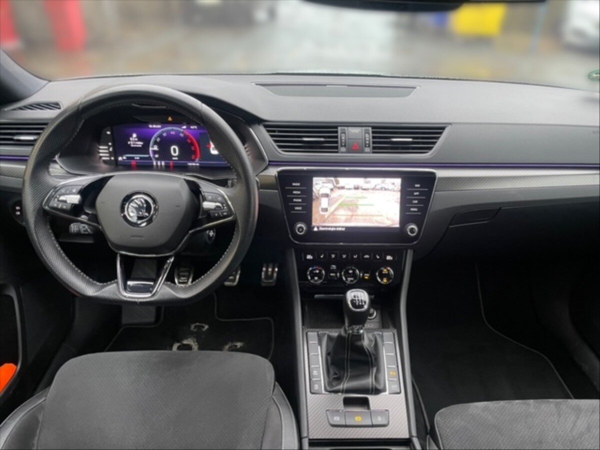 Škoda Superb Liftback 2,0 l 110 kw