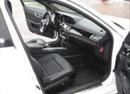 Mercedes-Benz Třídy E 12