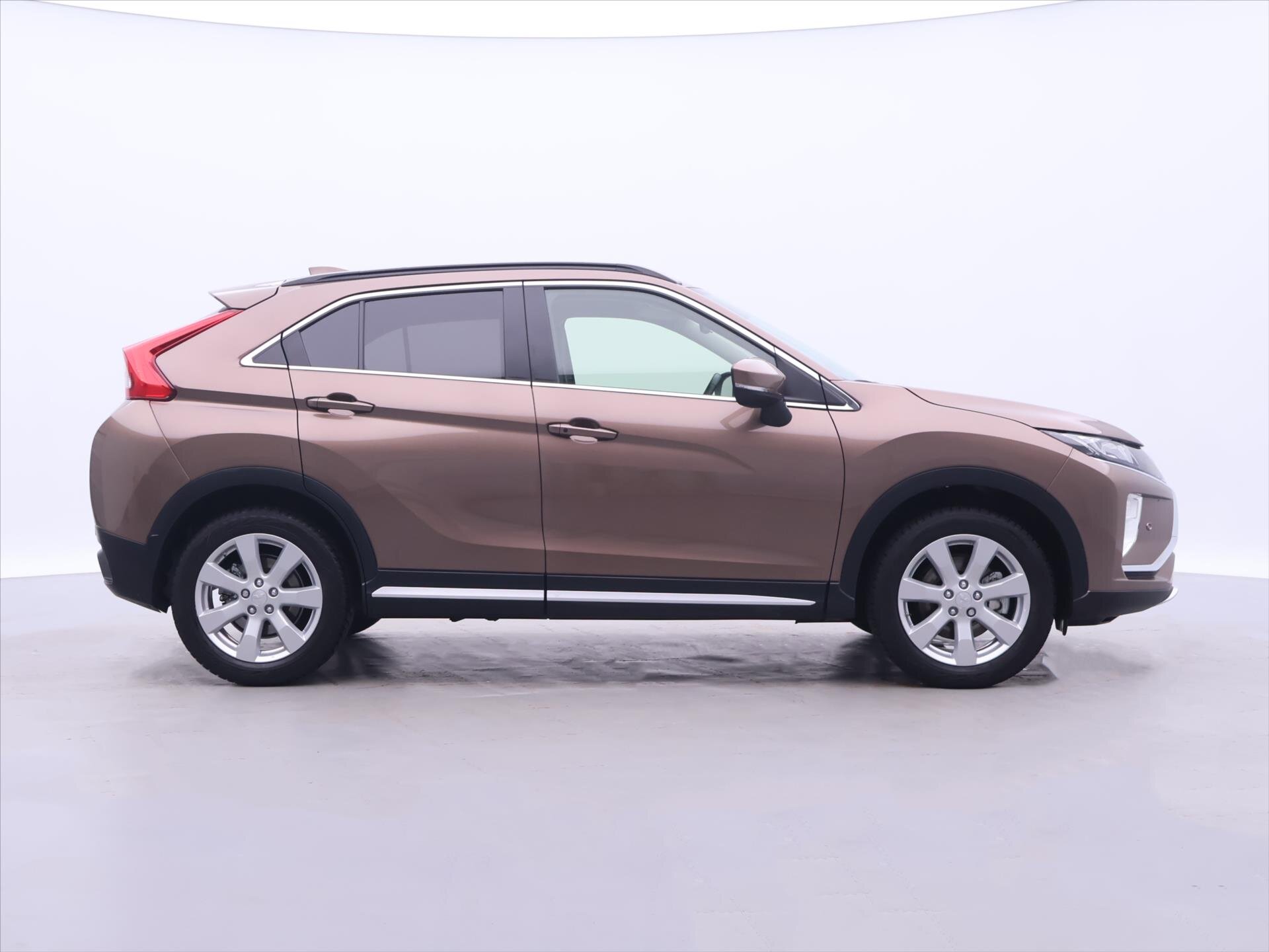 Mitsubishi Eclipse Cross SUV 1,5 l 120 kw