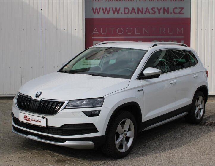 Škoda Karoq SUV / Terénní 2,0 l 140 kw