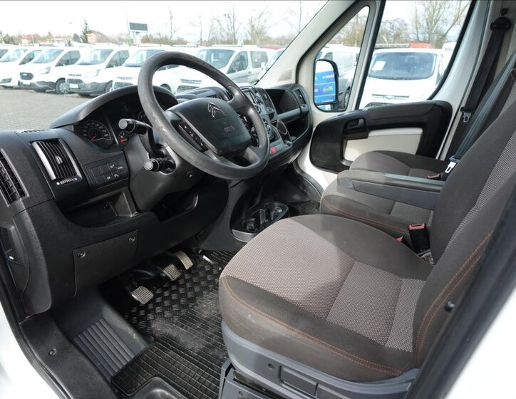 Citroën Jumper Ostatní 2,0 l 120 kw