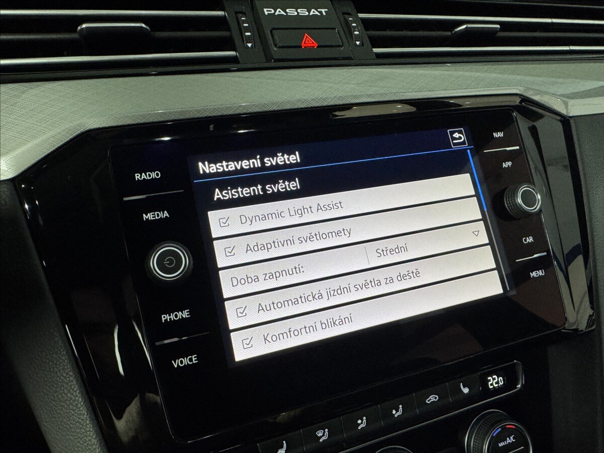 Volkswagen Passat Kombi 2,0 l 140 kw