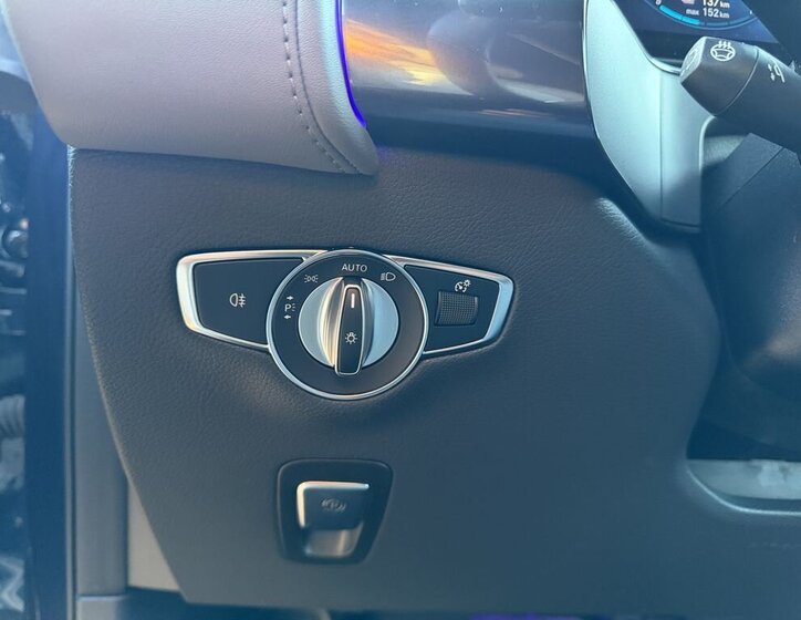 Mercedes-Benz EQC SUV / Terénní 0,0 300 kw