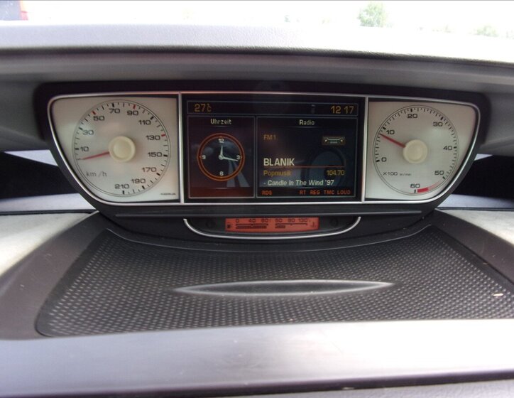 Peugeot 807 MPV 2,0 l 100 kw