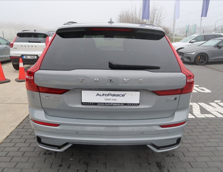 Volvo XC60 6
