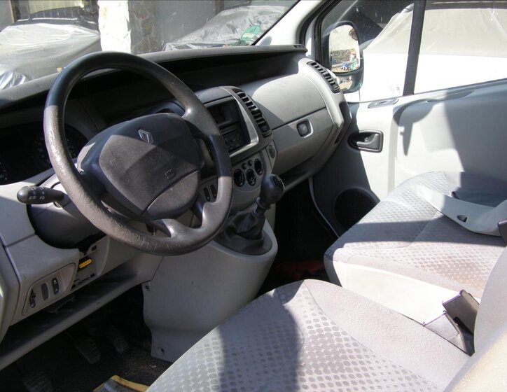Renault Trafic 9