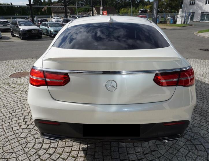 Mercedes-Benz GLE 5