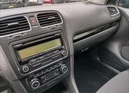 Volkswagen Golf 21