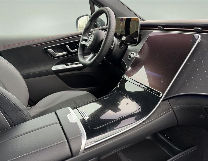 Mercedes-Benz Ostatní SUV 1,0 330 kw