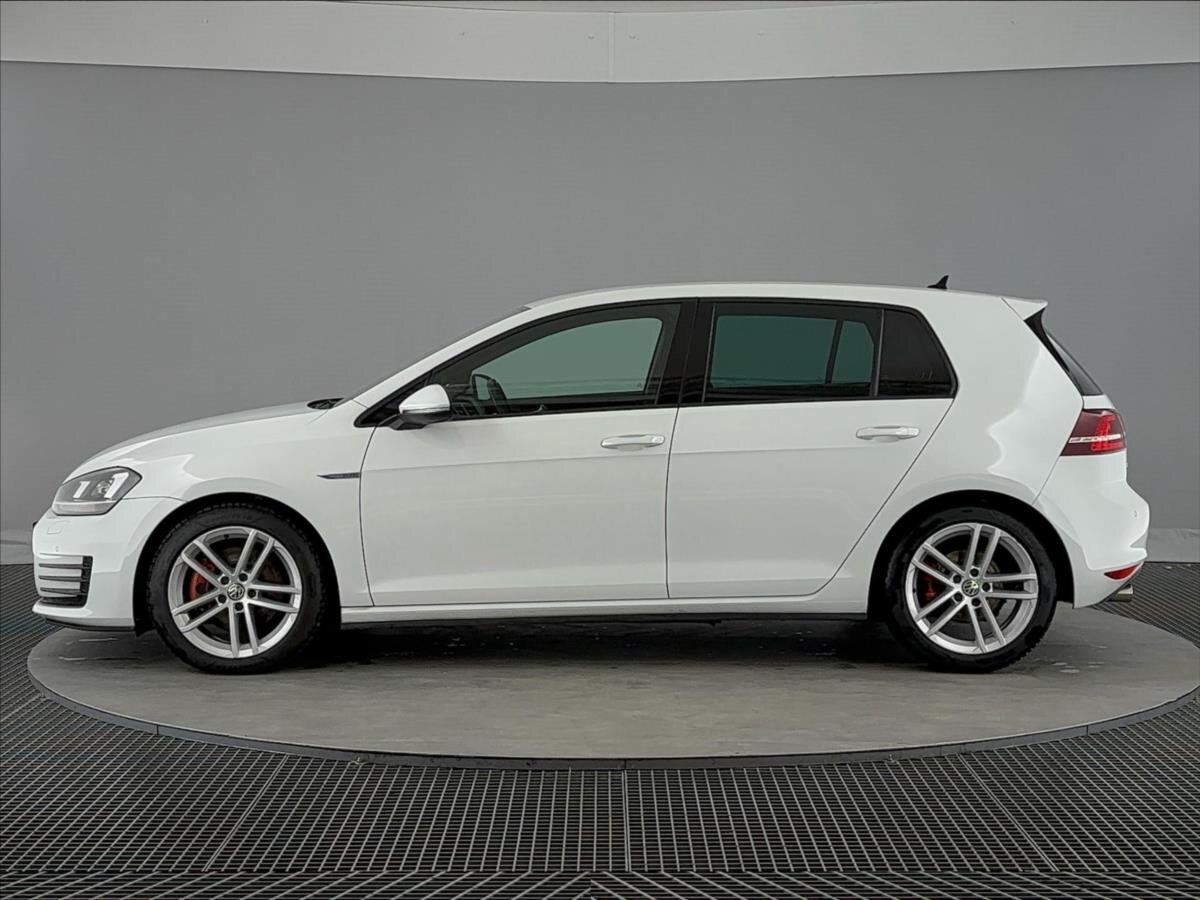 Volkswagen Golf Hatchback 2,0 l 135 kw