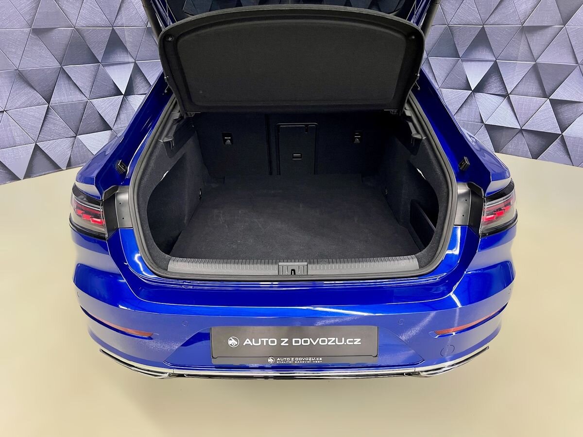 Volkswagen Arteon Liftback 2,0 l 206 kw