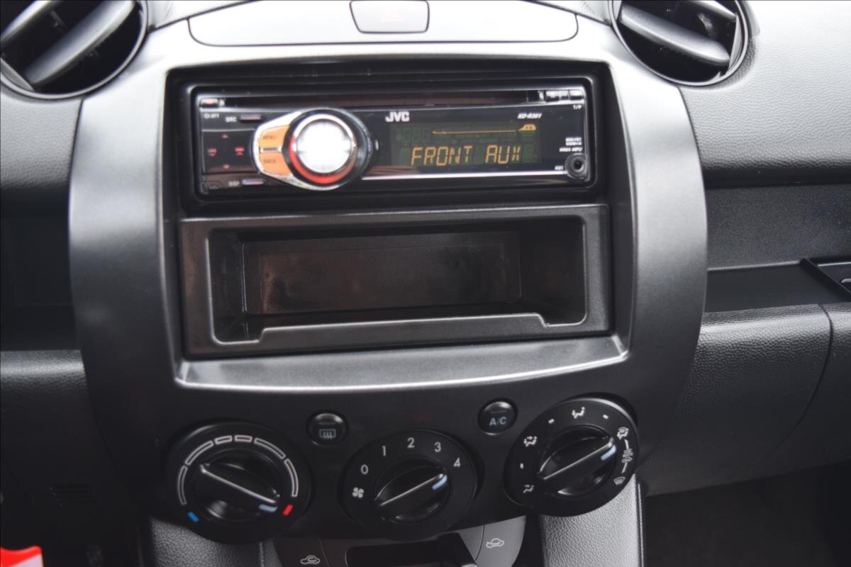 Mazda 2 Hatchback 1,3 l 55 kw