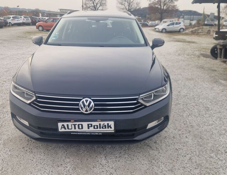 Volkswagen Passat 2