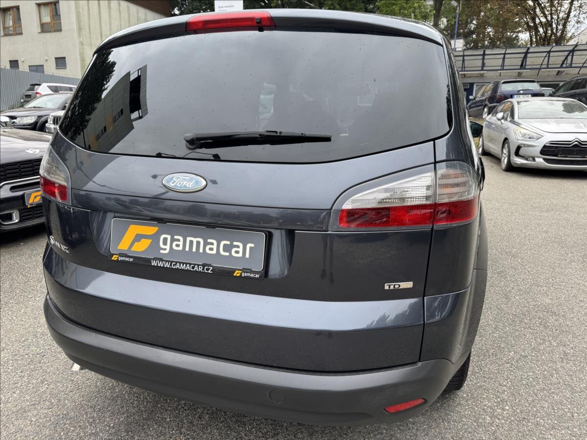 Ford S-MAX MPV 1,8 l 92 kw