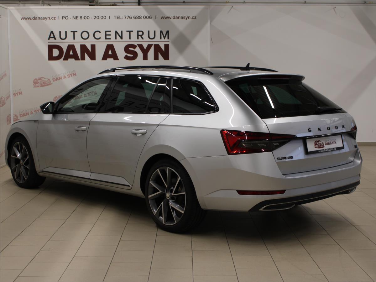 Škoda Superb