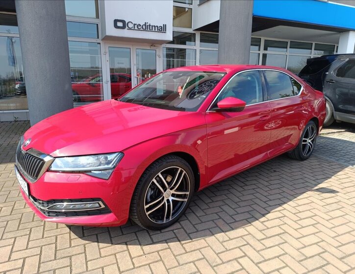 Škoda Superb Liftback 2,0 l 110 kw