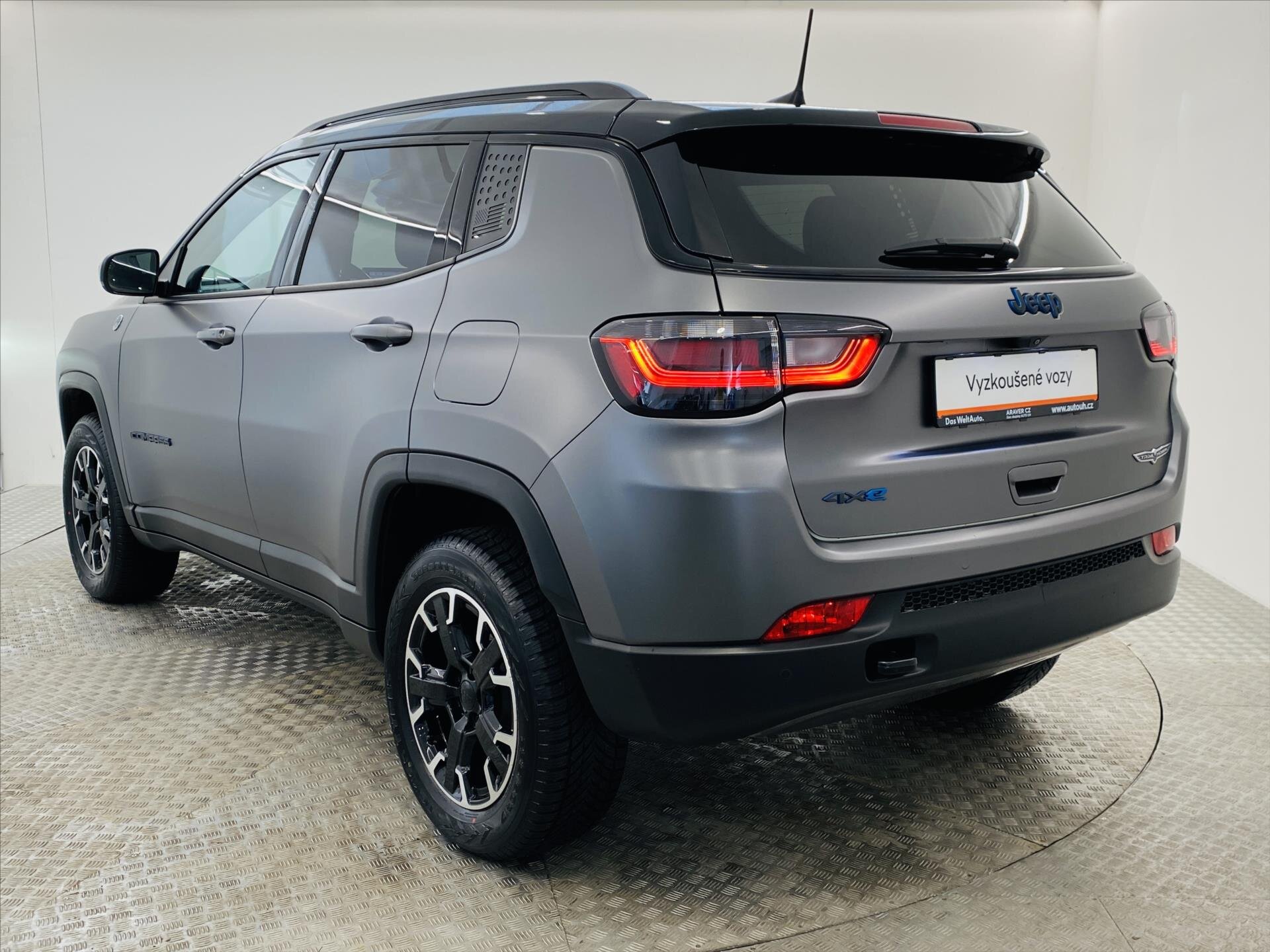 Jeep Compass Ostatní 1,3 l 132 kw