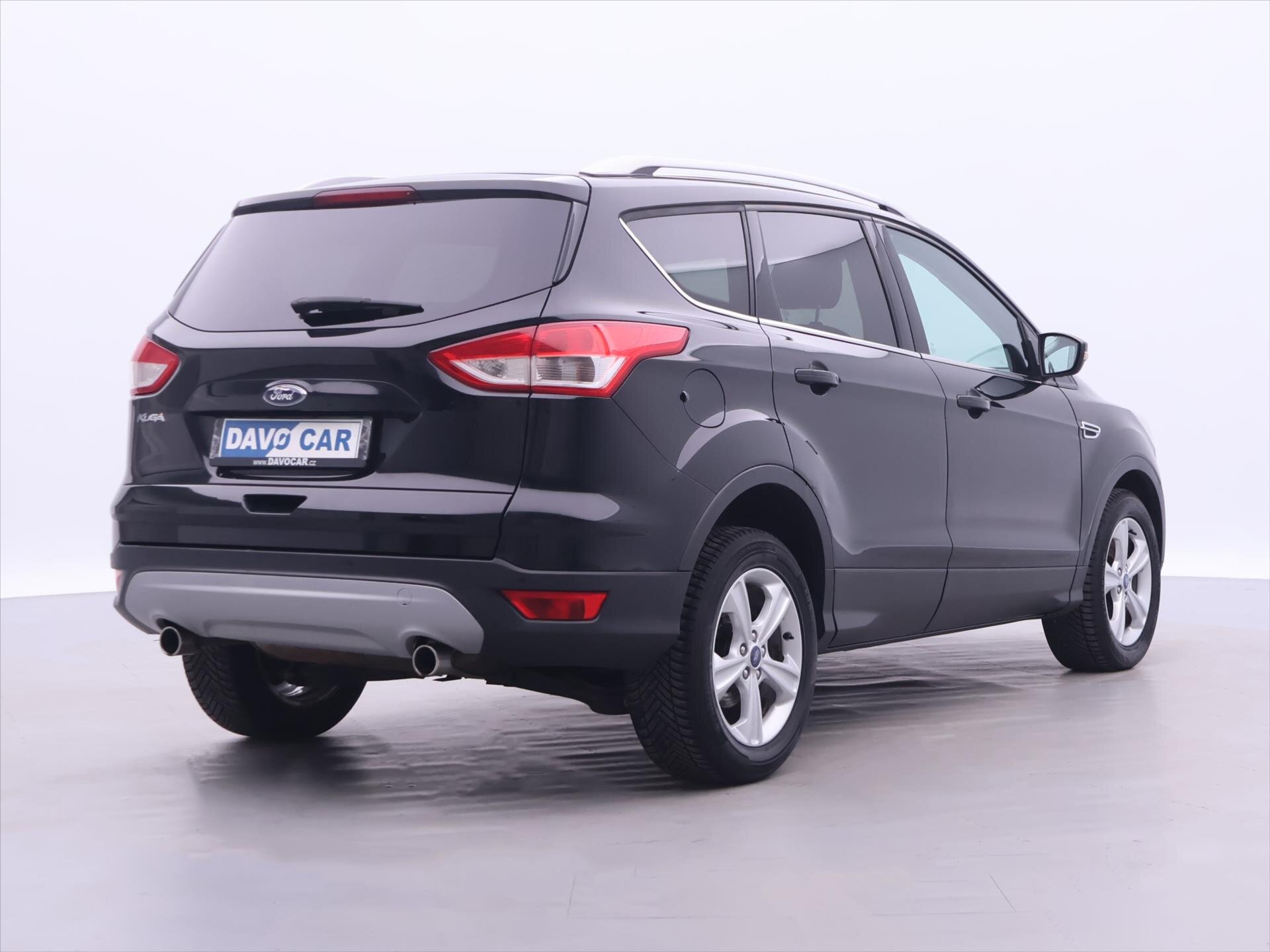 Ford Kuga SUV / Terénní 2,0 l 103 kw
