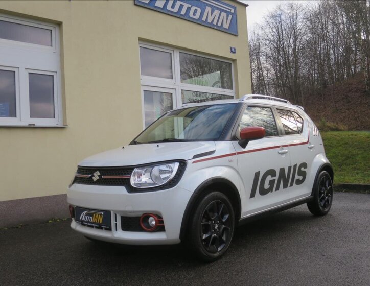 Suzuki Ignis 1