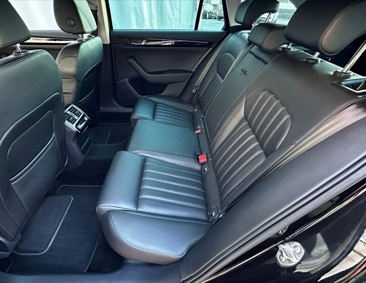Škoda Superb Kombi 2,0 l 110 kw