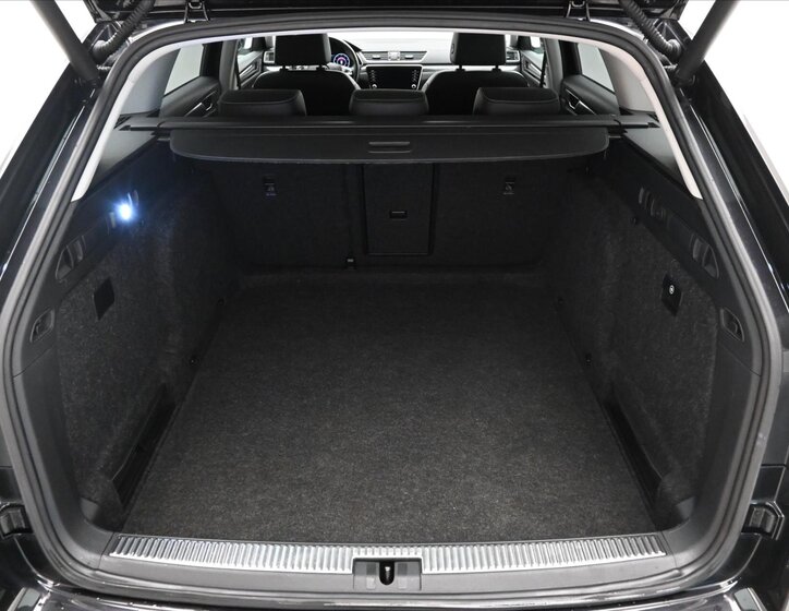 Škoda Superb Kombi 2,0 l 110 kw