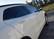 Mercedes-Benz GLA 10