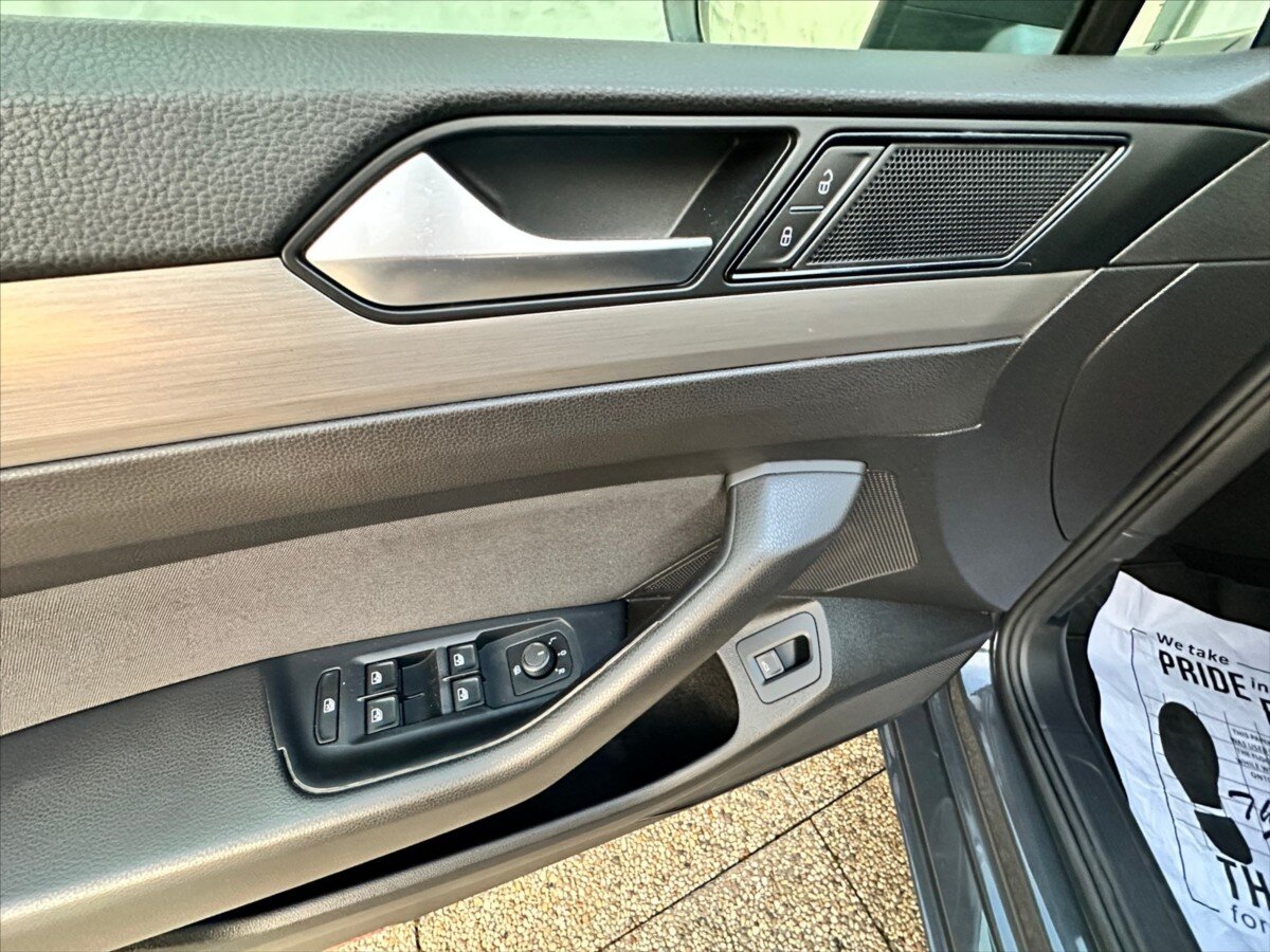 Volkswagen Passat Kombi 2,0 l 110 kw