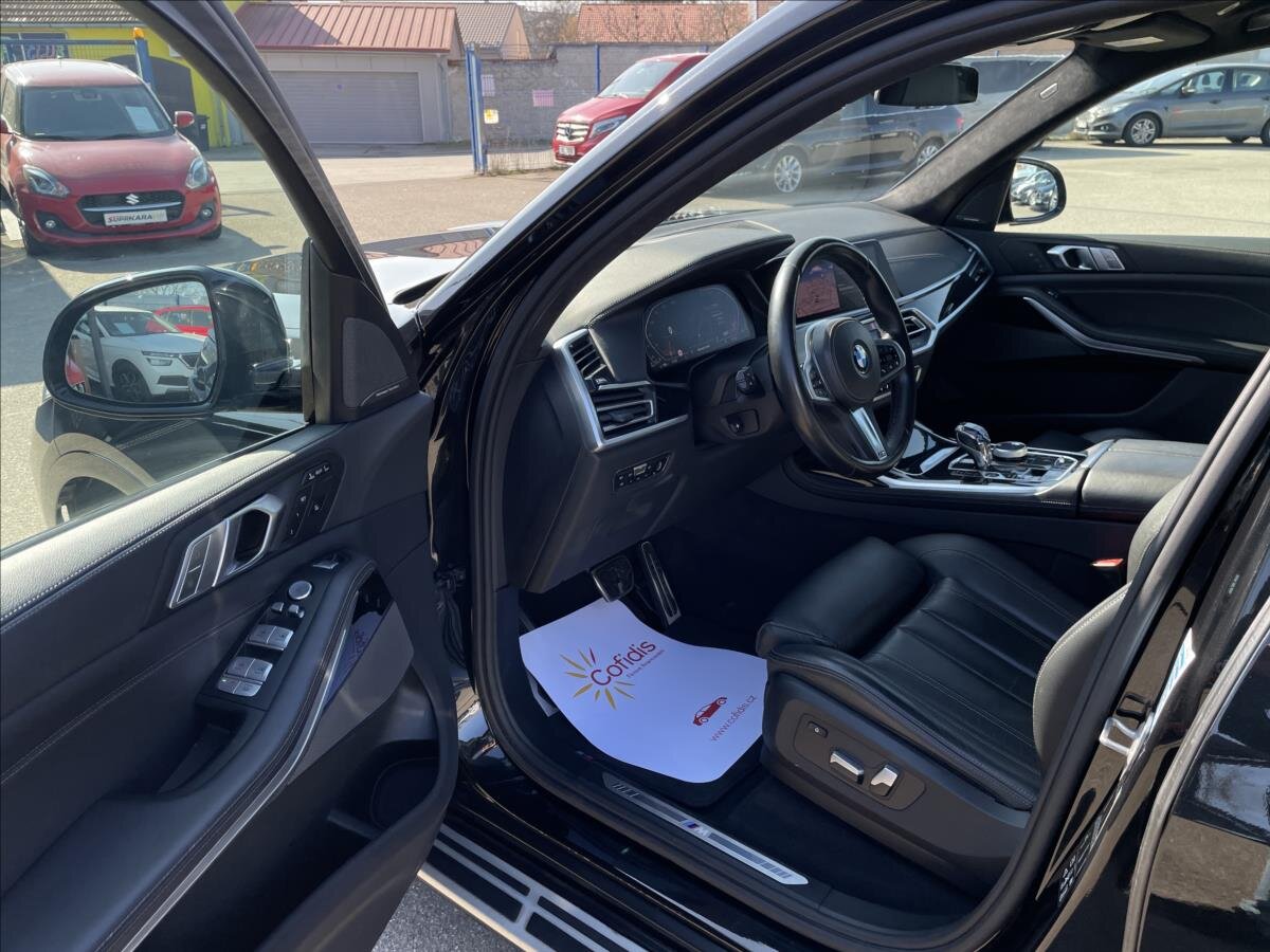 BMW X7 SUV / Terénní 3,0 l 195 kw