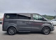 Ford Tourneo Custom 9