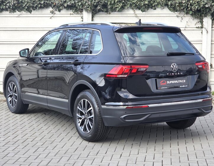 Volkswagen Tiguan SUV / Terénní 1,5 l 110 kw