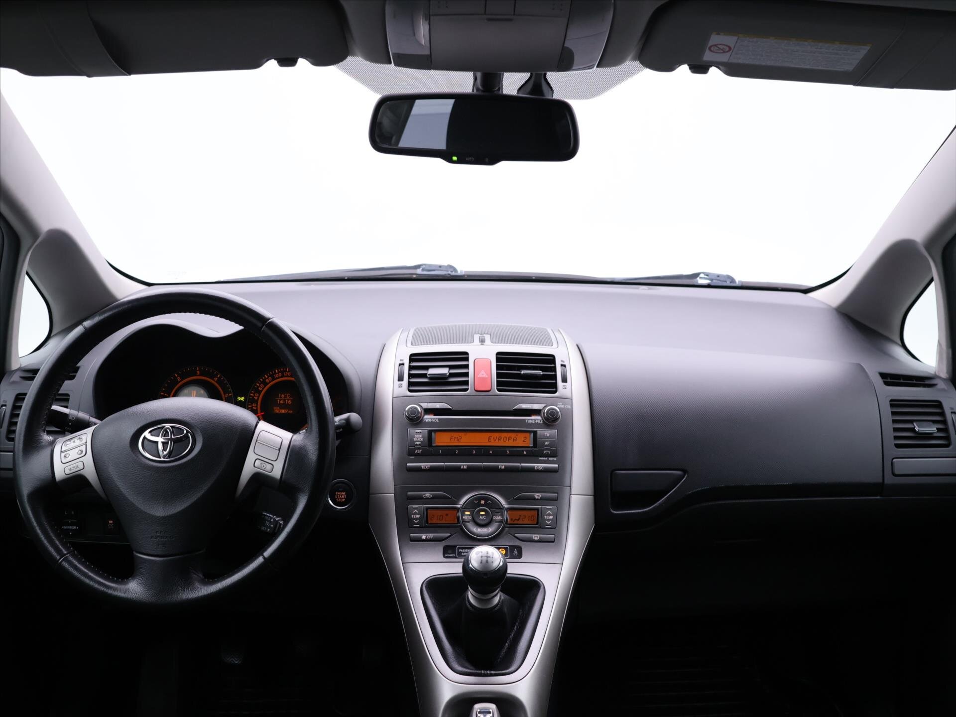 Toyota Auris Hatchback 2,0 l 93 kw