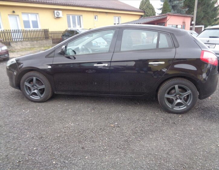 Fiat Bravo Hatchback 68,0 66 kw