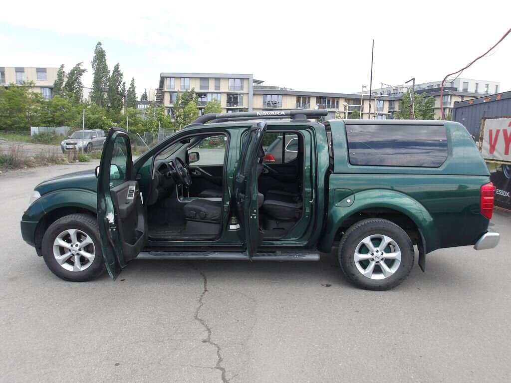 Nissan Navara Pick-up 2,5 l 126 kw