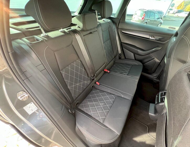 Škoda Karoq SUV 1,5 l 110 kw