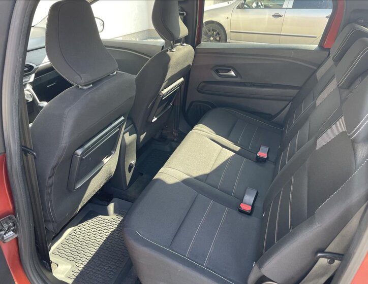 Dacia Jogger Kombi 999,0 67 kw