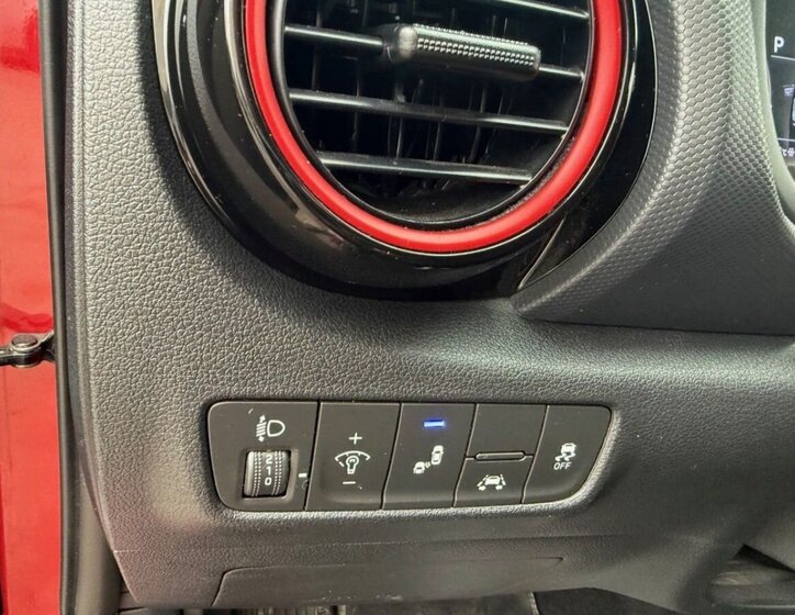 Hyundai Kona SUV 1,6 l 130 kw