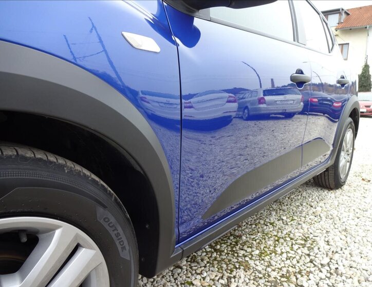 Dacia Sandero Hatchback 999,0 67 kw