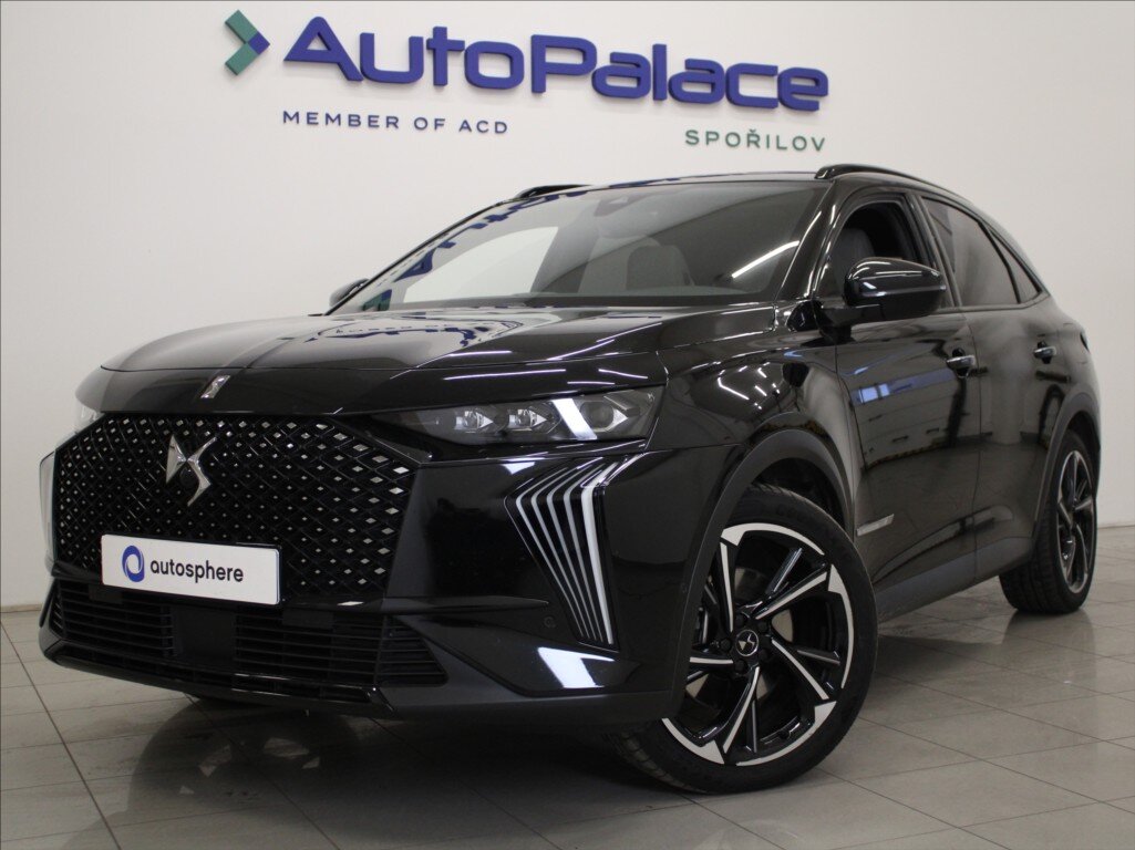 DS Automobiles DS7 Crossback SUV 1,6 l 221 kw