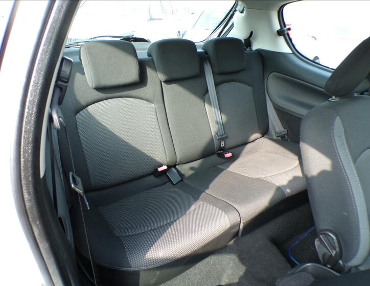 Peugeot 206 Hatchback 1,4 l 55 kw