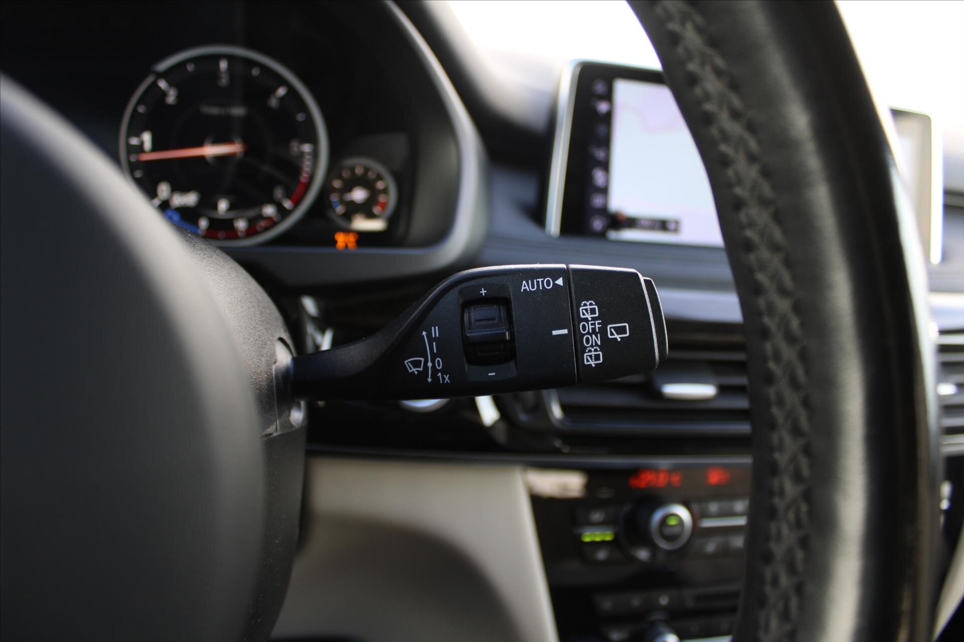 BMW X5 SUV 3,0 l 230 kw