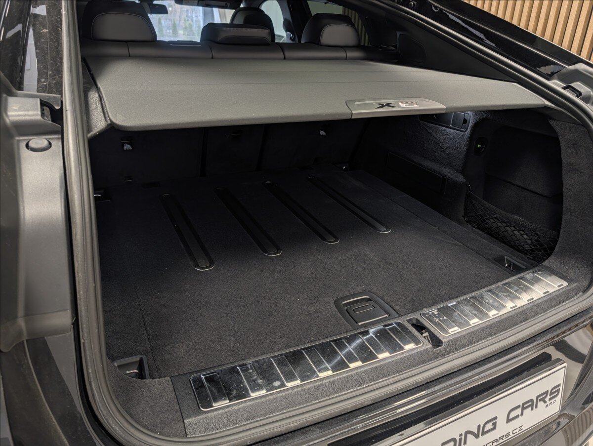 BMW X6 Sedan 3,0 l 210 kw