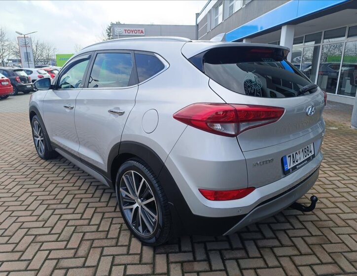 Hyundai Tucson SUV / Terénní 2,0 l 100 kw