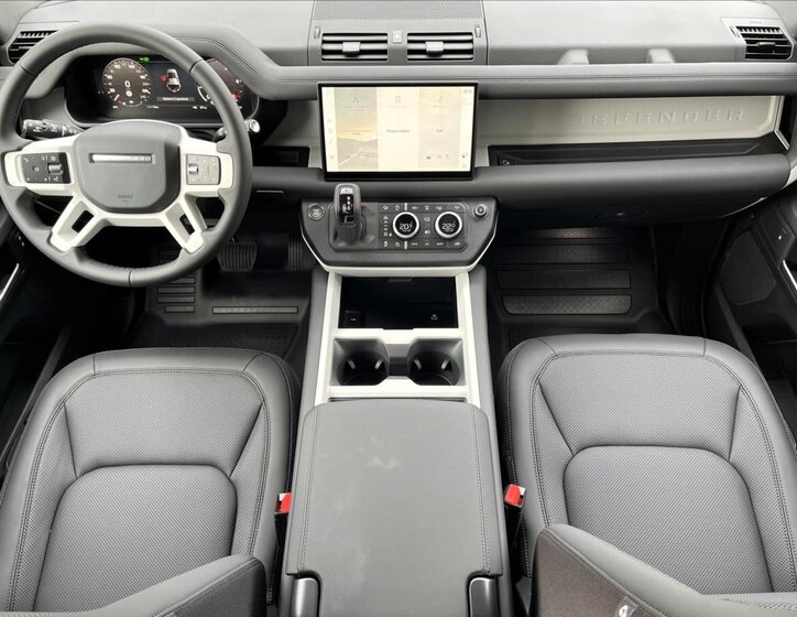 Land Rover Defender SUV 3,0 l 147 kw