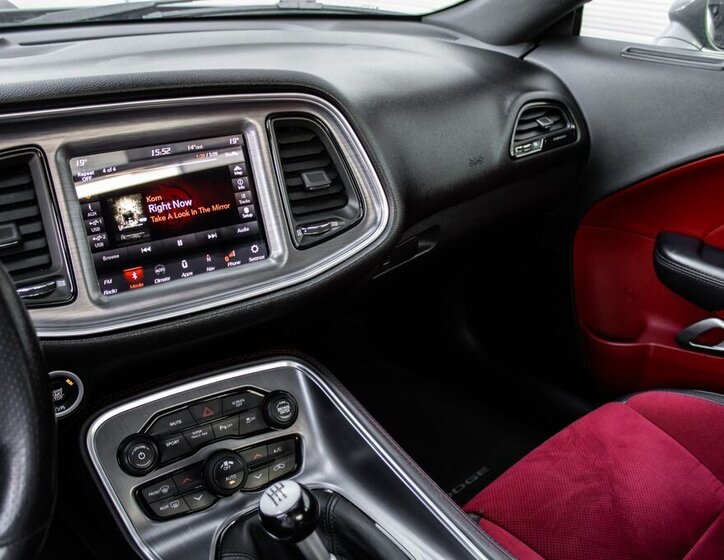 Dodge Challenger Kupé 5,7 l 277 kw