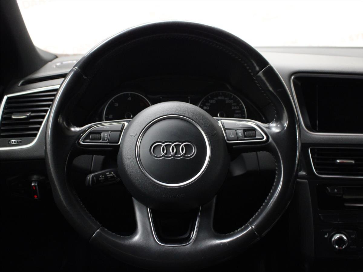 Audi Q5 Kombi 2,0 l 140 kw