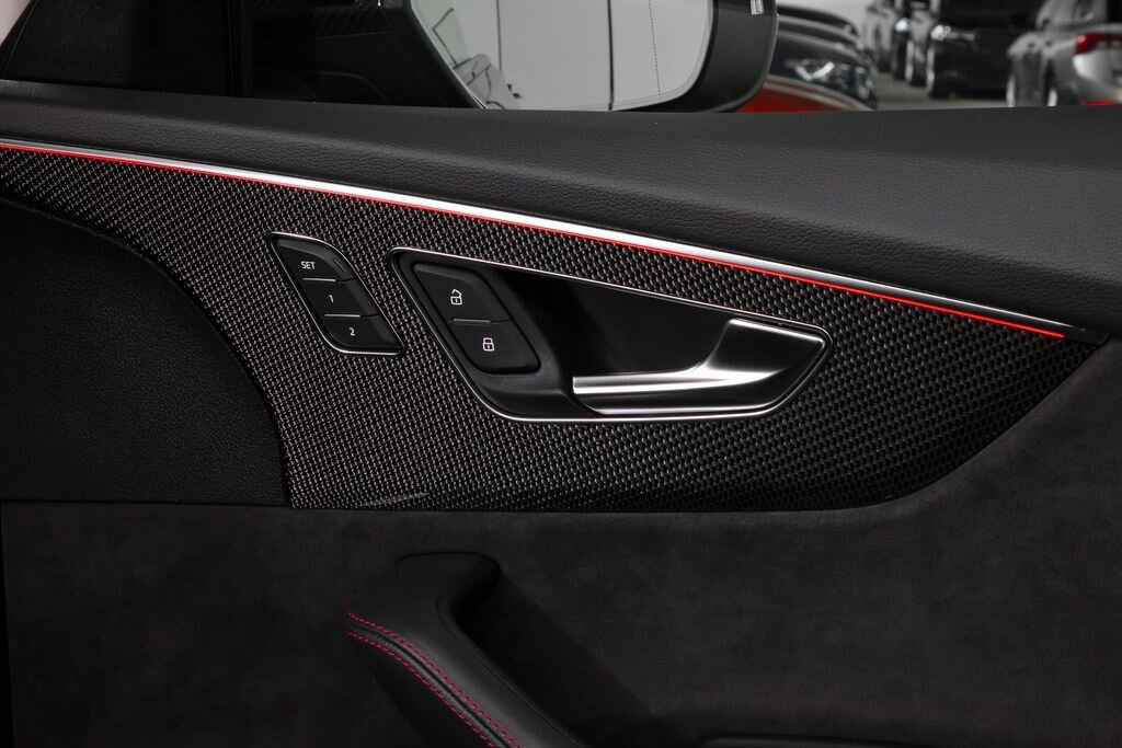 Audi SQ8 SUV 4,0 l 373 kw