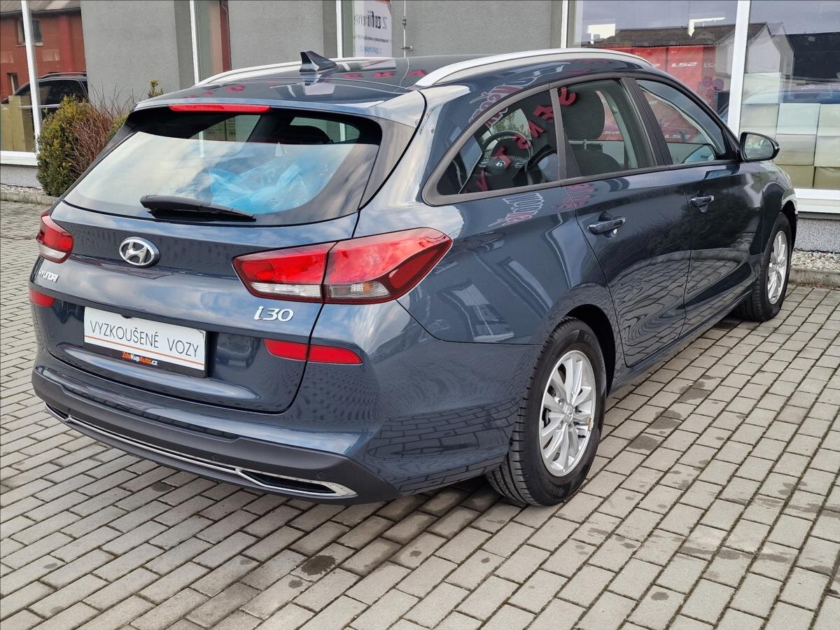 Hyundai i30 Kombi 1,6 l 85 kw