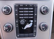 Volvo XC60 SUV / Terénní 2,4 l 120 kw