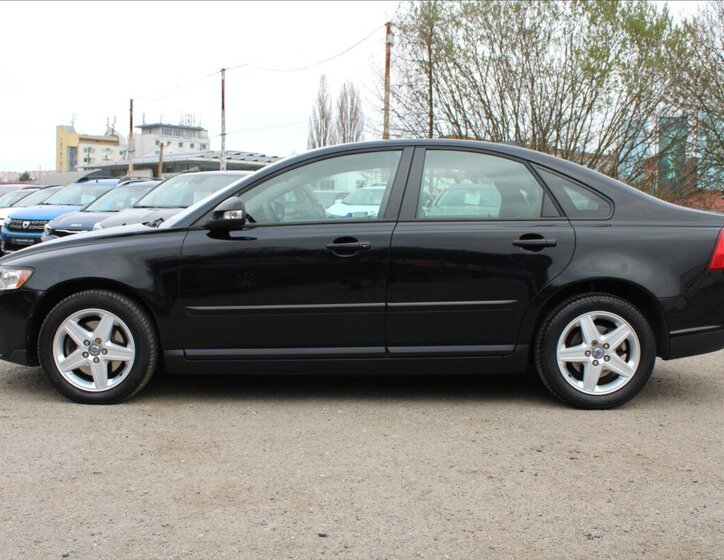 Volvo S40 Sedan / Limuzína 2,4 l 125 kw